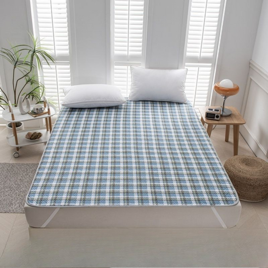BowLift | Dog Cooling Mat with Self-Cooling Feature for Indoor and Outdoor Use 9