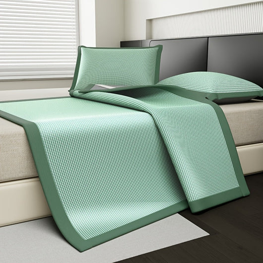 Cooling Mattress Protector with Ice Silk for Hot Sleepers - Ideal for Queen Size Beds-Mattress Protectors-Levereau-180cm*200cm (3-piece set)-Green-Levereau