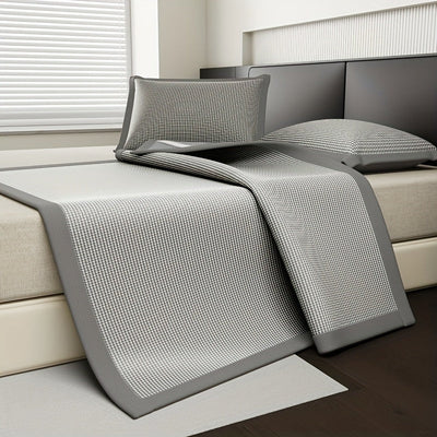 Cooling Mattress Protector with Ice Silk for Hot Sleepers - Ideal for Queen Size Beds-Mattress Protectors-Levereau-180cm*200cm (3-piece set)-Grey-Levereau