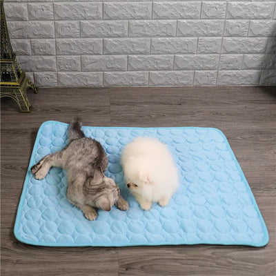 Dog Cooling Mat with Instant Cooling Technology | for Dogs and Cats 2