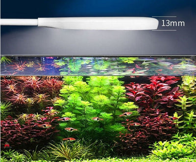LED Aquarium Light with Full Spectrum and Adjustable Arms for Fish Tanks up to 70cm 2