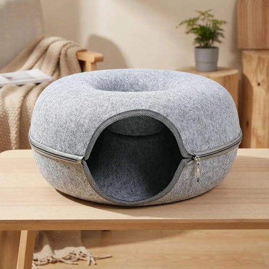 Cat Bed with Cozy Cave Design | for Indoor Cats Seeking Comfort and Security Levereau